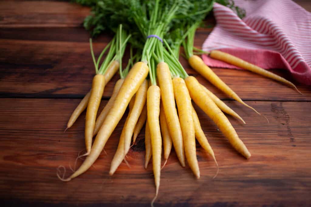 Yellow Bunch Carrots